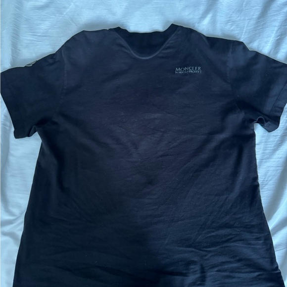 Black Moncler tshirt men’s - Picture 2 of 2